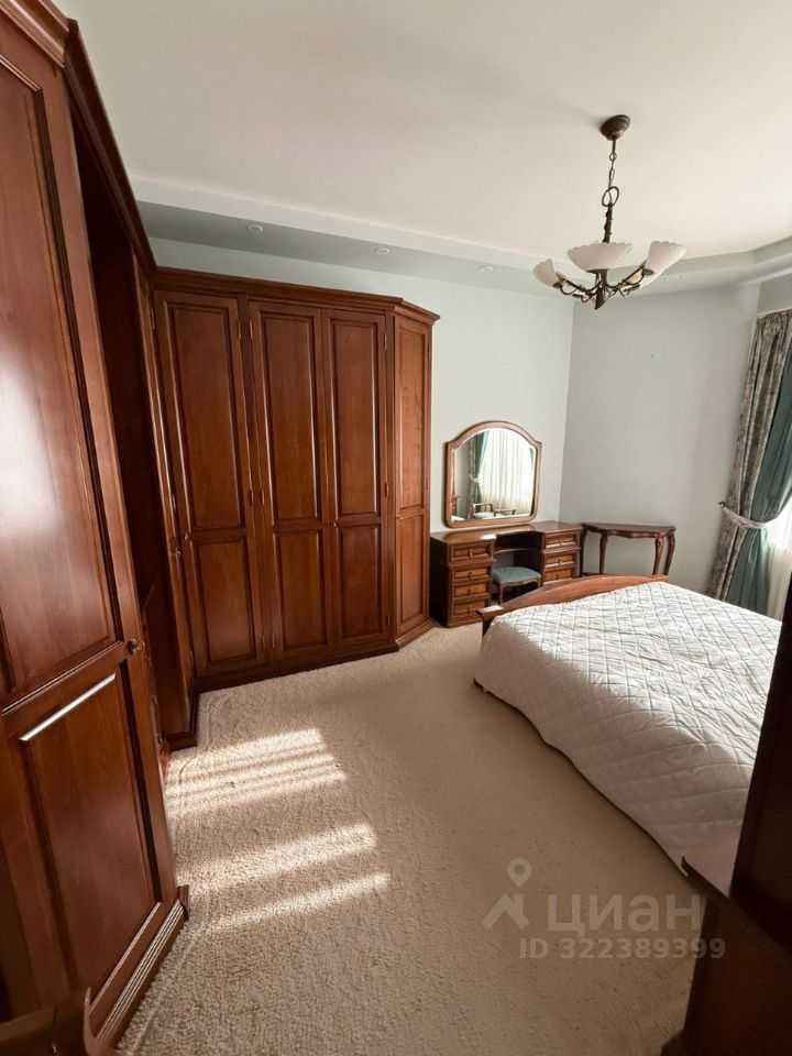 3-комнатная квартира, 130 м²