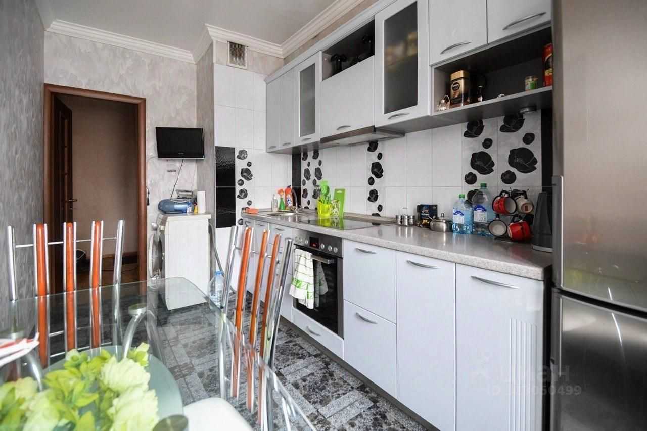 3-комнатная квартира, 65 м² — фотография 3
