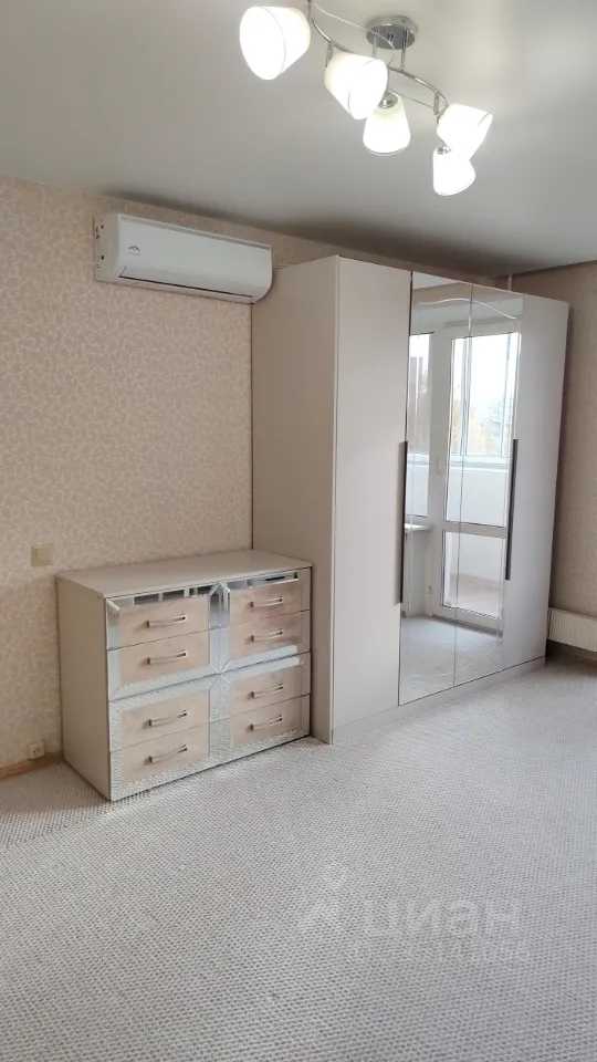 1-комнатная квартира, 38 м² — фотография 2