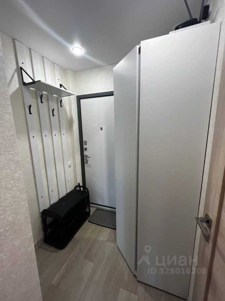 1-комнатная квартира, 35,7 м² — фотография 2