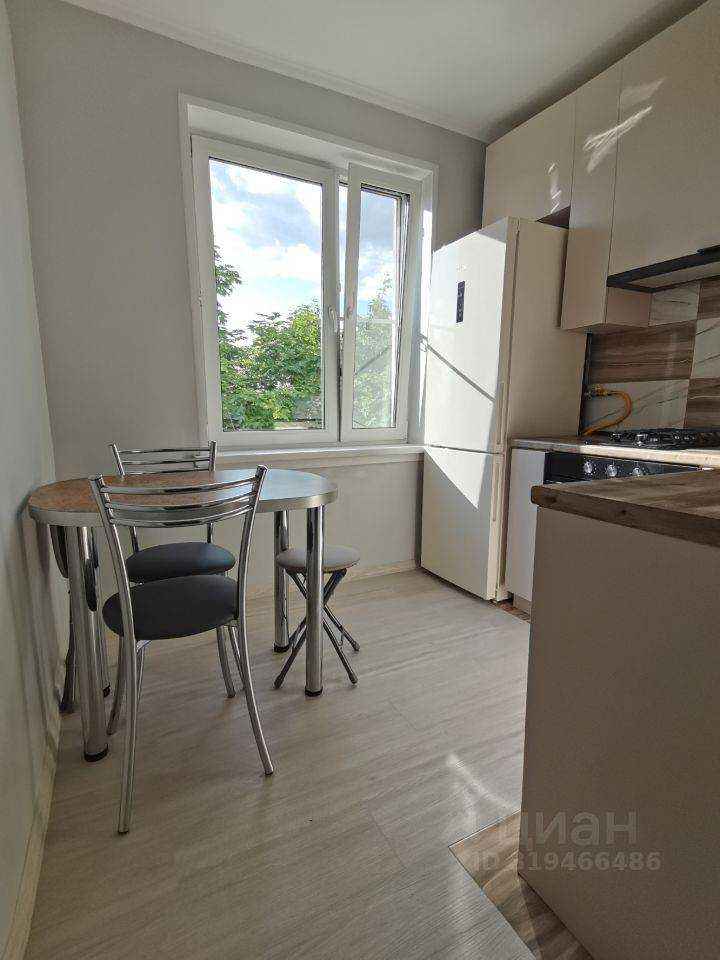 2-комнатная квартира, 53 м² — фотография 2
