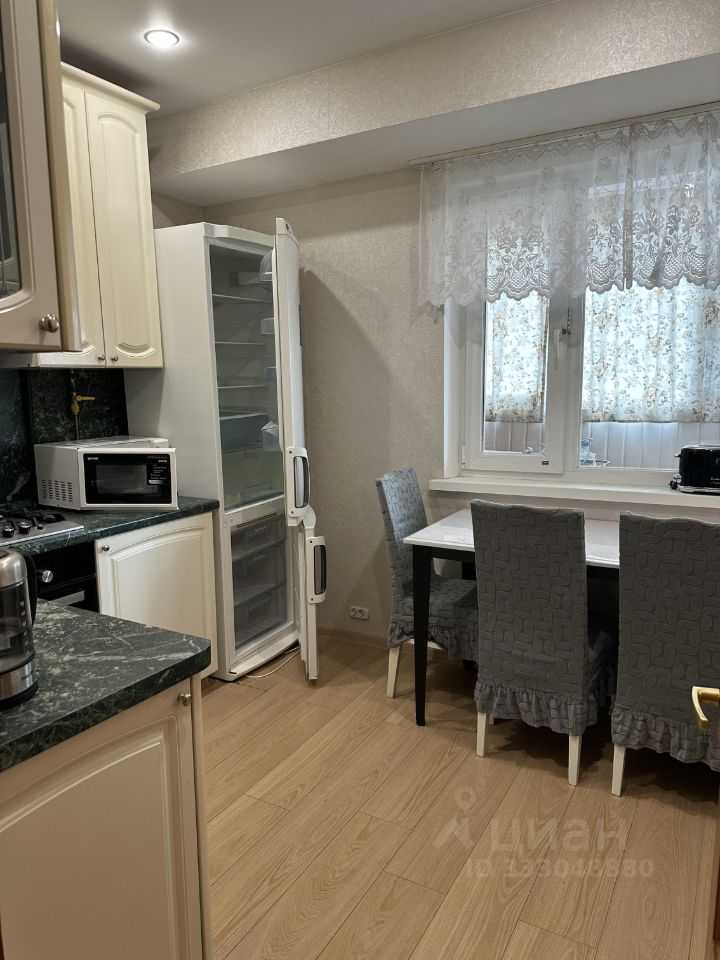 3-комнатная квартира, 72 м² — фотография 2