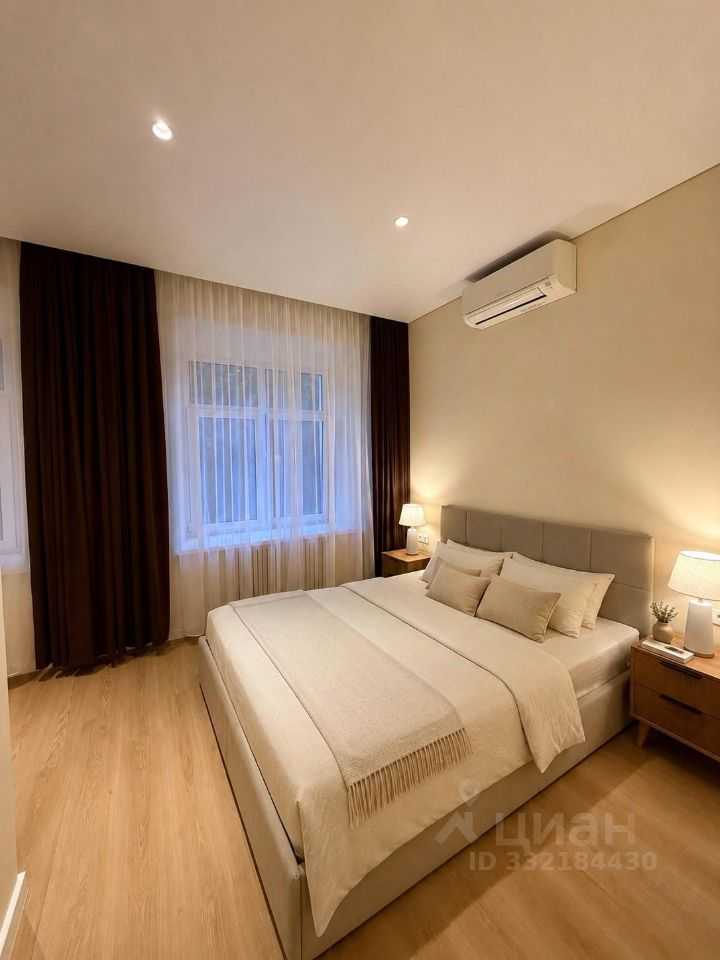 2-комнатная квартира, 56 м² — фотография 2