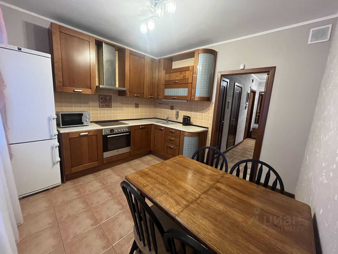 3-комнатная квартира, 85 м² — фотография 2
