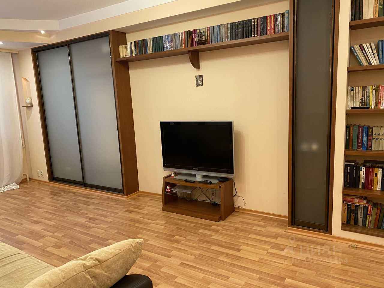2-комнатная квартира, 65 м² — фотография 3