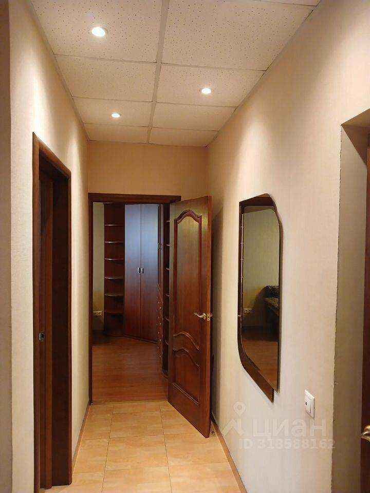 2-комнатная квартира, 47 м² — фотография 2