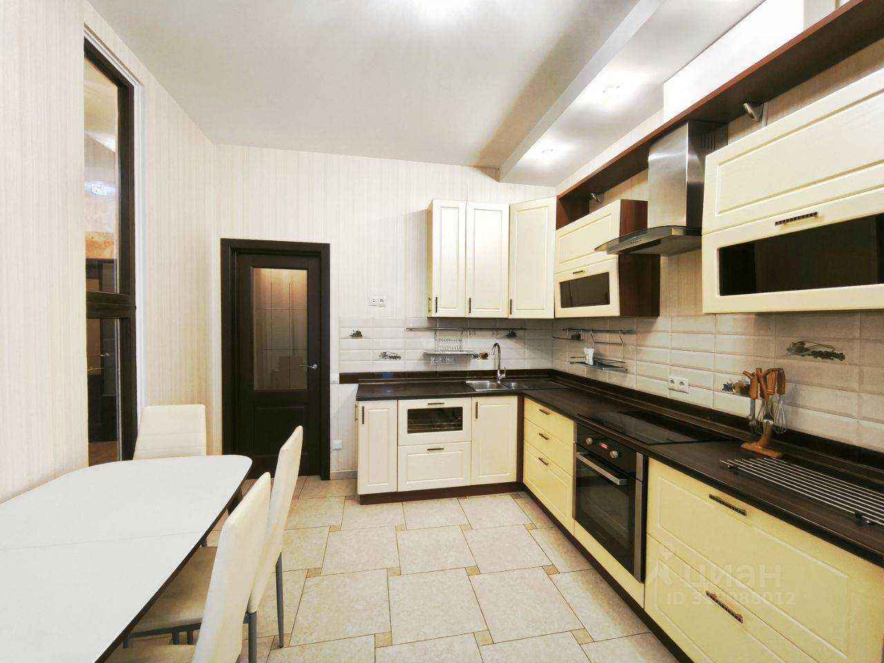 2-комнатная квартира, 81 м² — фотография 3
