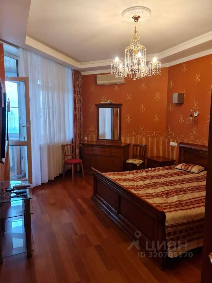 4-комнатная квартира, 115 м² — фотография 2