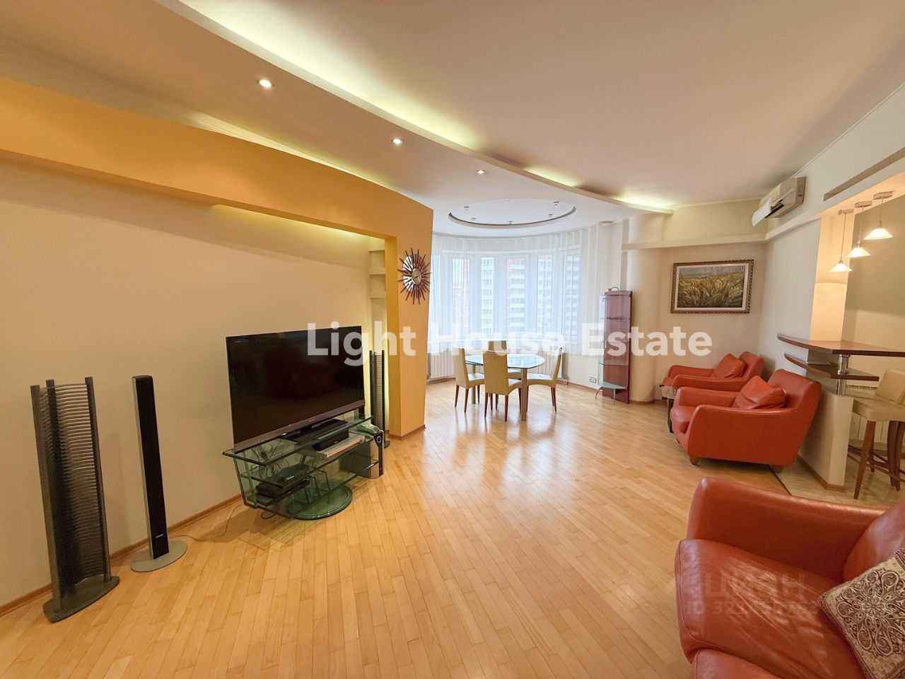 4-комнатная квартира, 126 м² — фотография 2