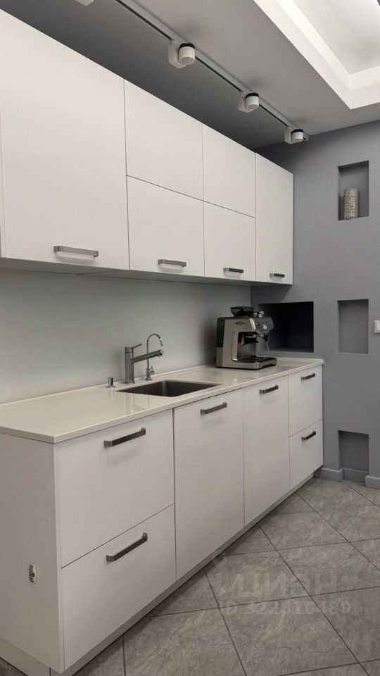 2-комнатная квартира, 105 м² — фотография 3