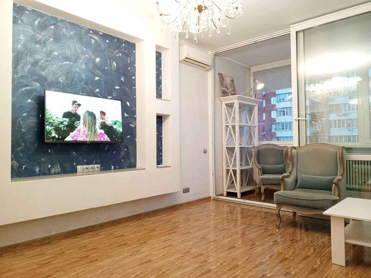 2-комнатная квартира, 56 м² — фотография 2