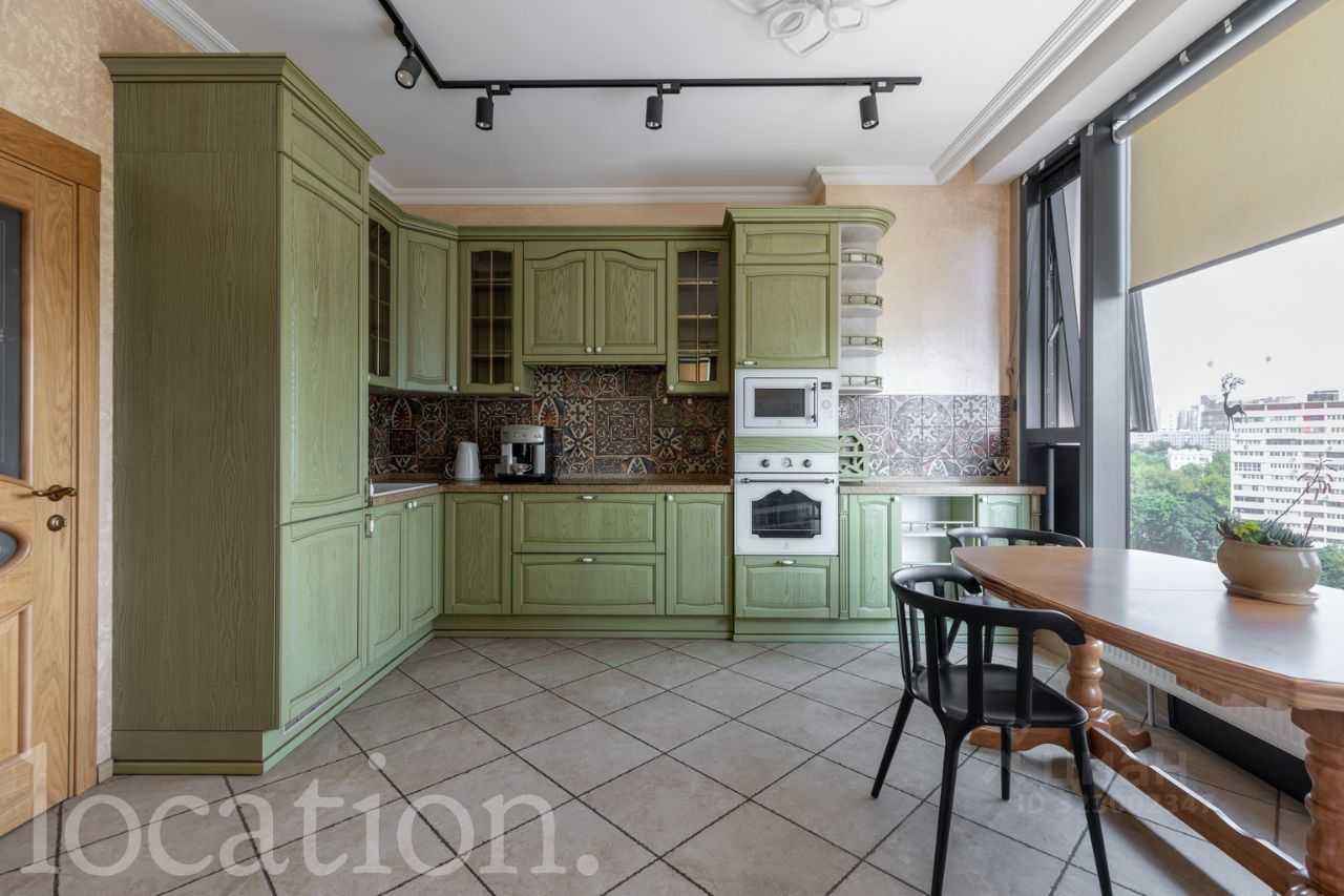 4-комнатная квартира, 108 м² — фотография 2