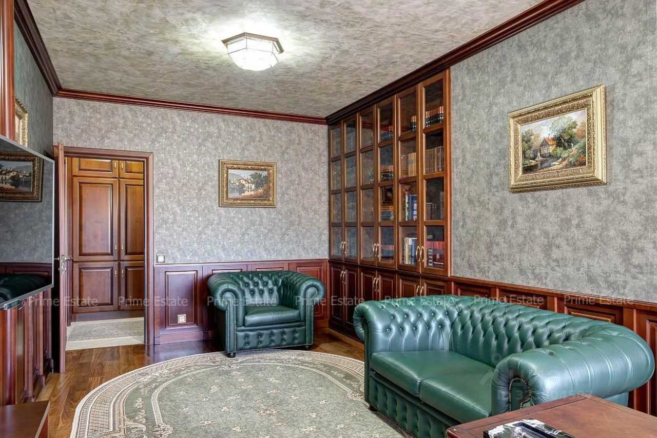 2-комнатная квартира, 76 м² — фотография 3