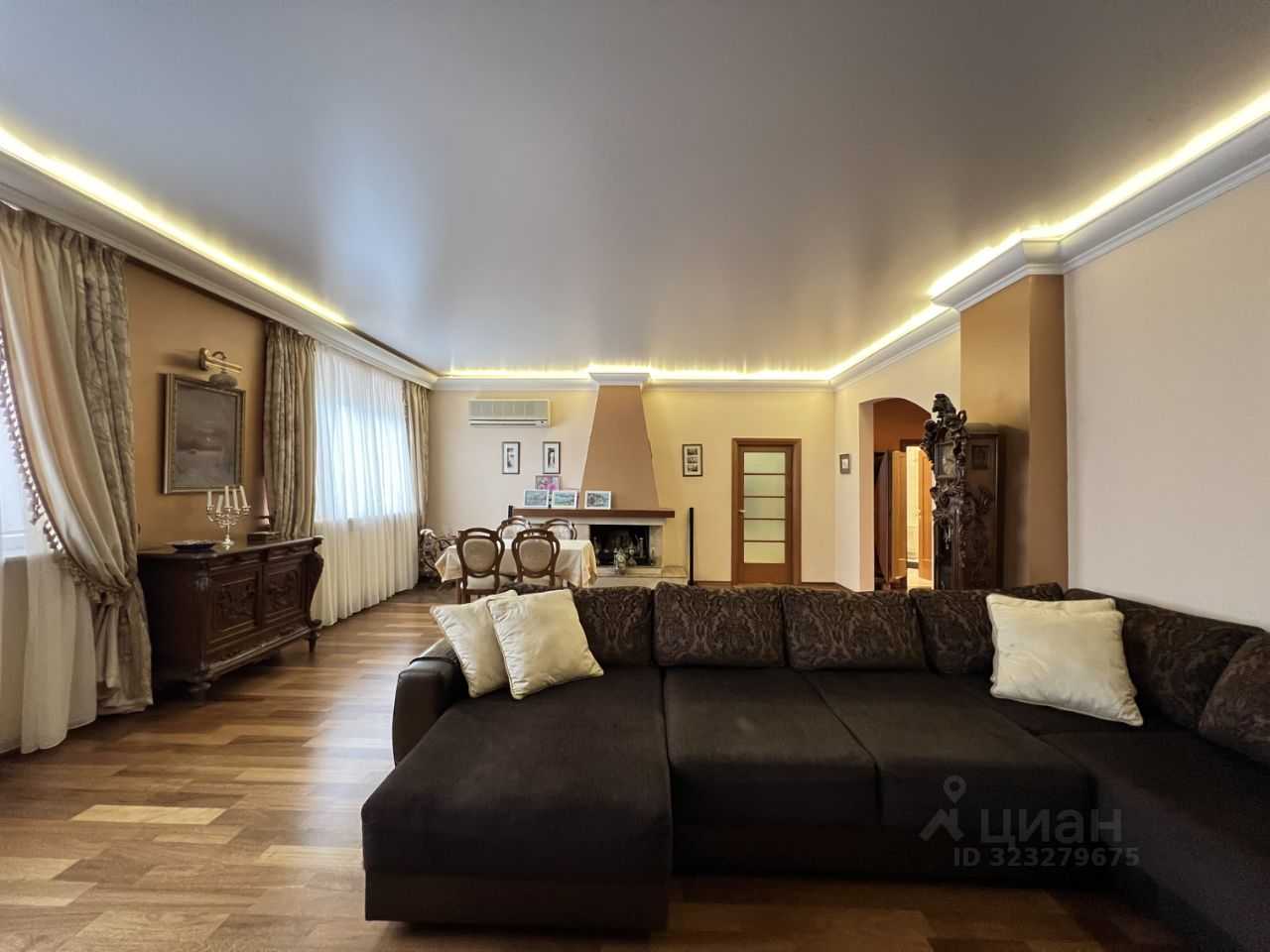 4-комнатная квартира, 198 м² — фотография 2