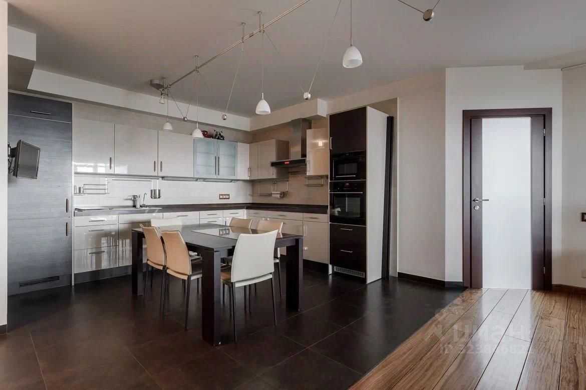 3-комнатная квартира, 120 м²