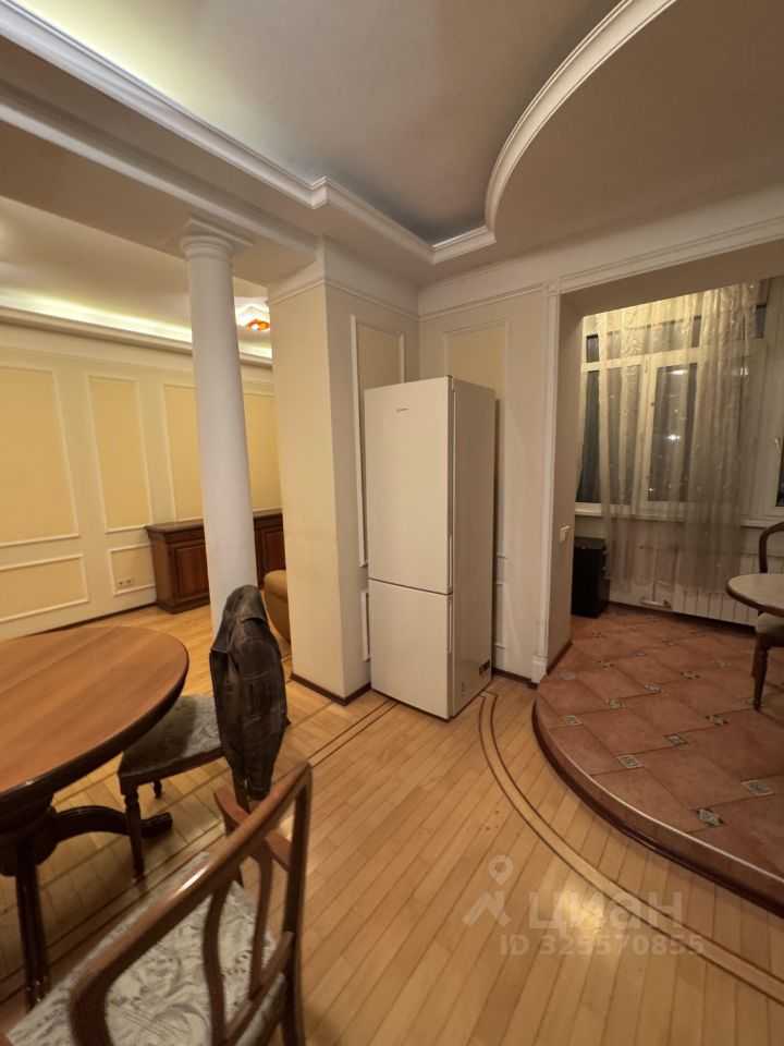 4-комнатная квартира, 110 м² — фотография 3