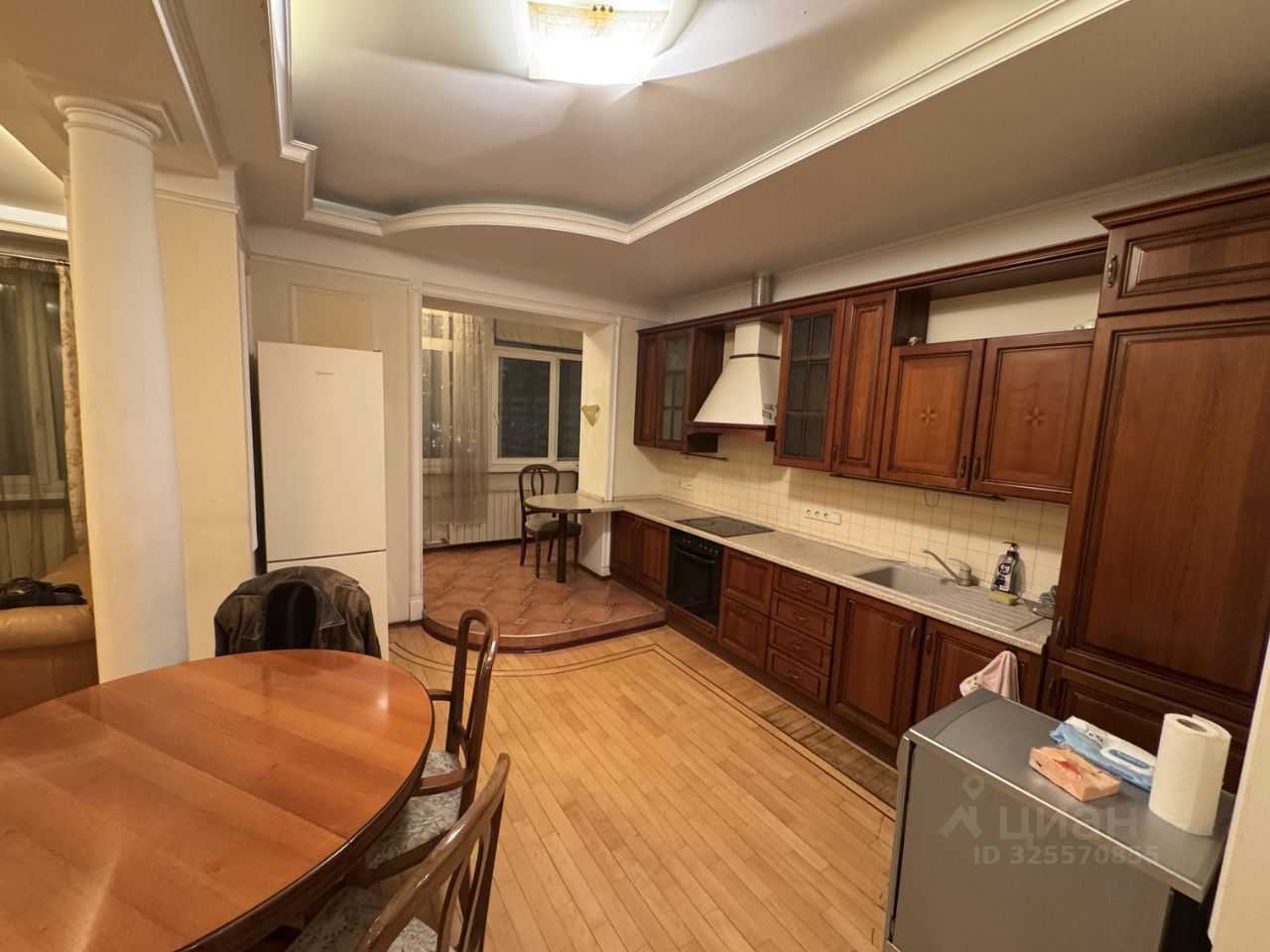 4-комнатная квартира, 110 м² — фотография 2