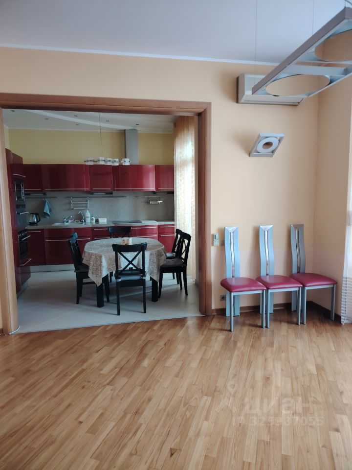 3-комнатная квартира, 112 м² — фотография 3