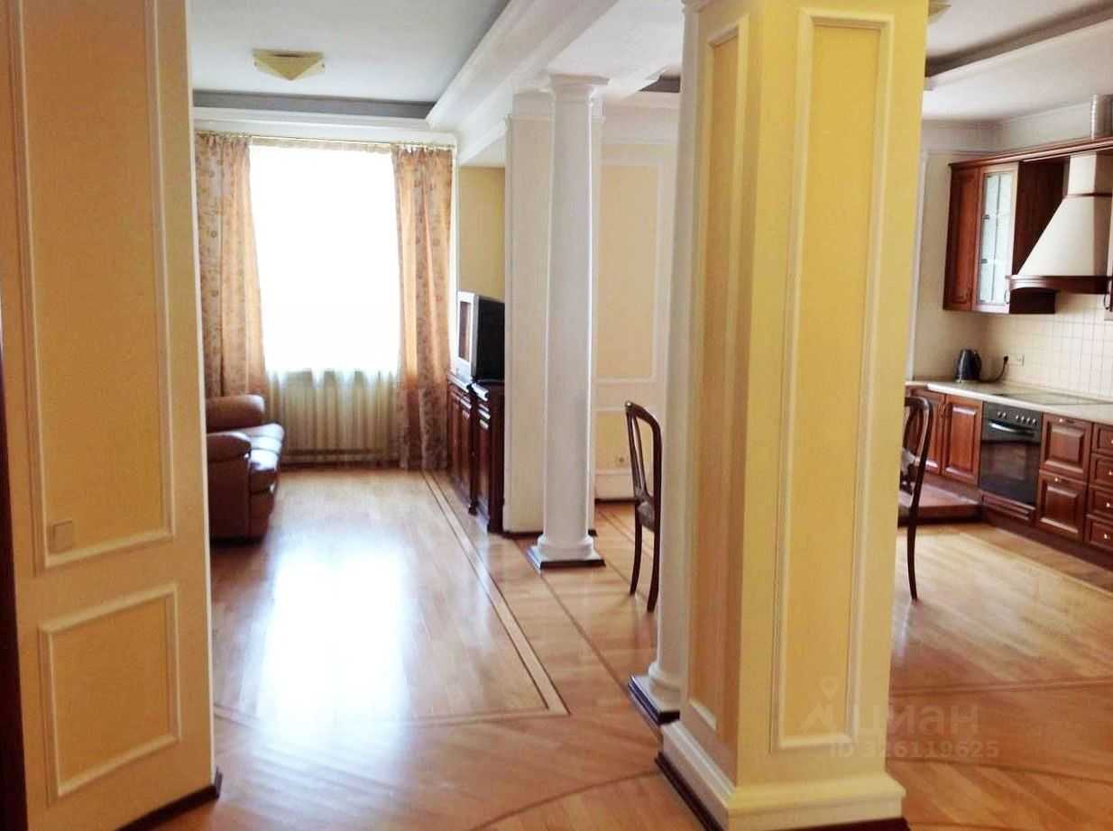 4-комнатная квартира, 110 м²