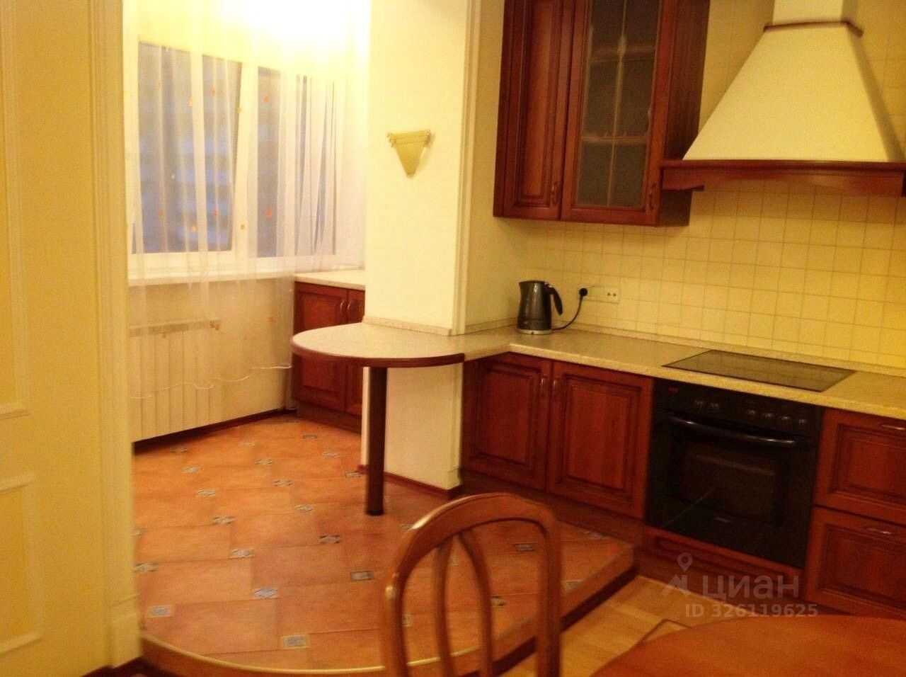 4-комнатная квартира, 110 м² — фотография 3