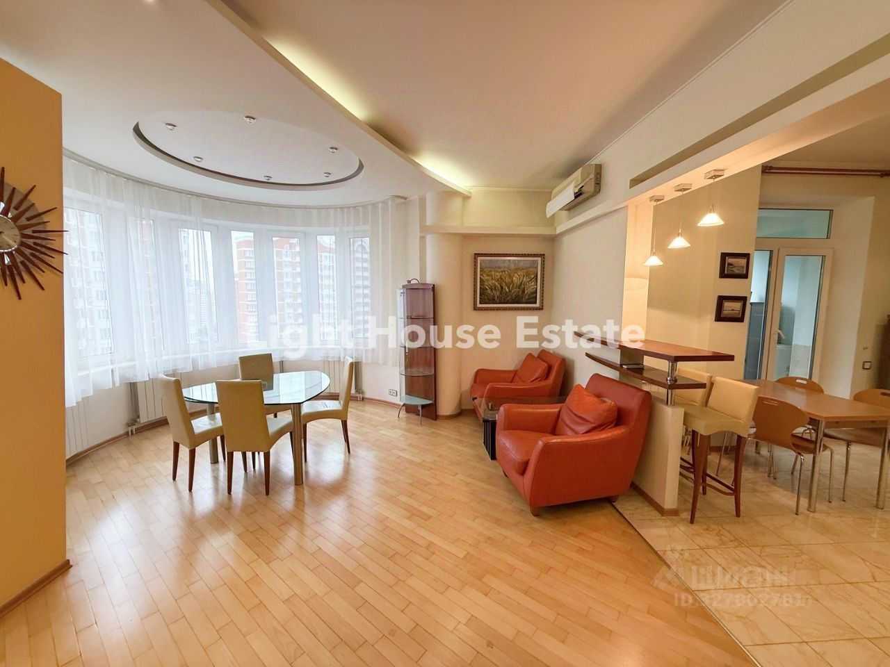 4-комнатная квартира, 126 м² — фотография 3
