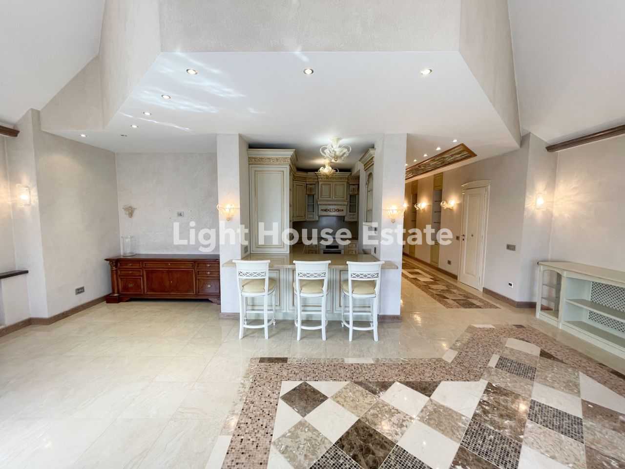 4-комнатная квартира, 134 м² — фотография 3