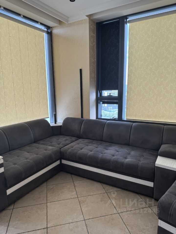 4-комнатная квартира, 108 м² — фотография 3
