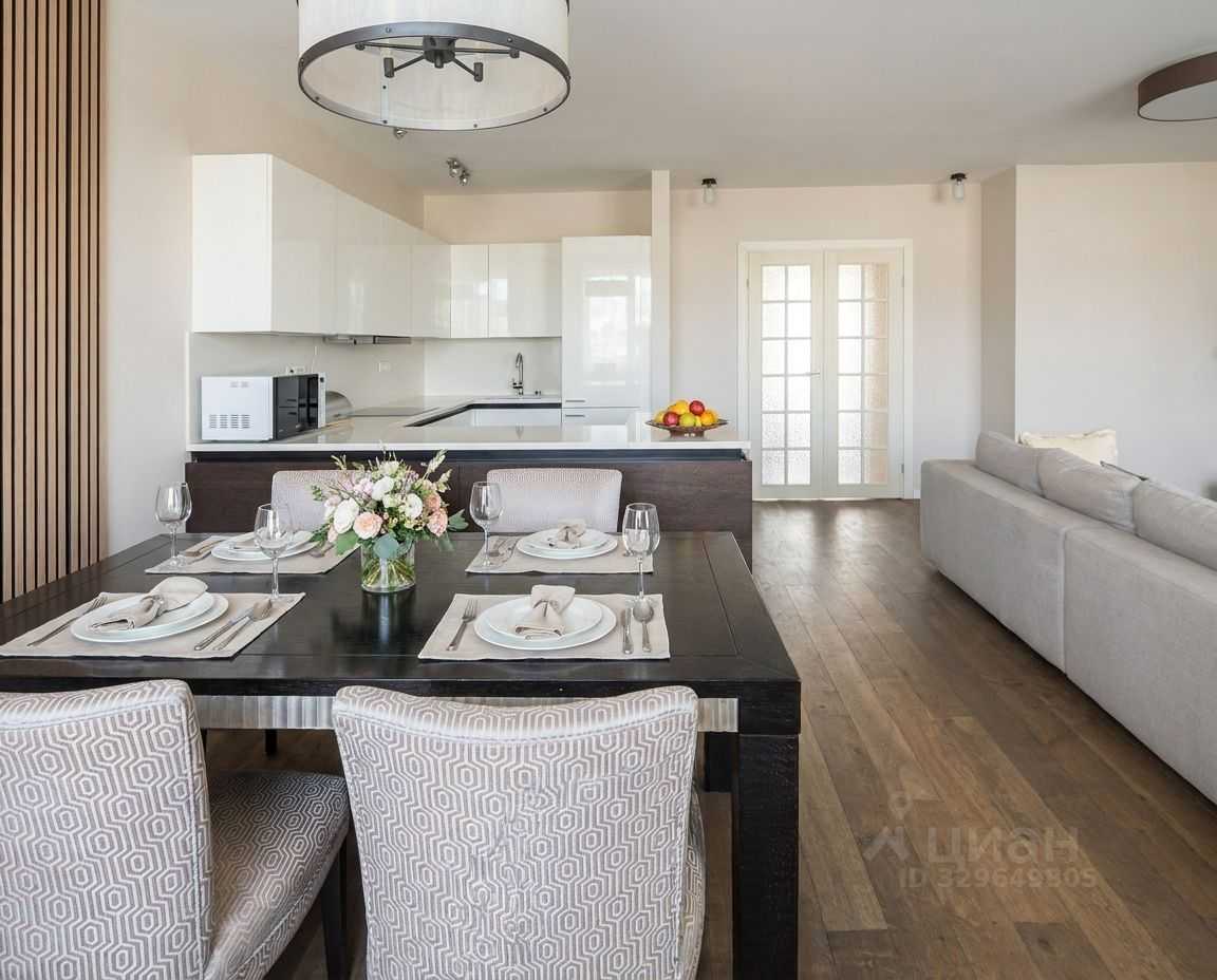 4-комнатная квартира, 145 м² — фотография 2