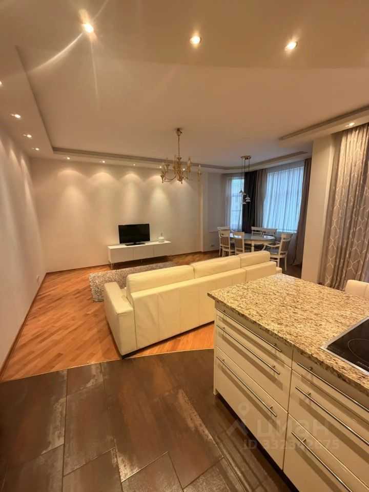 3-комнатная квартира, 99 м² — фотография 3