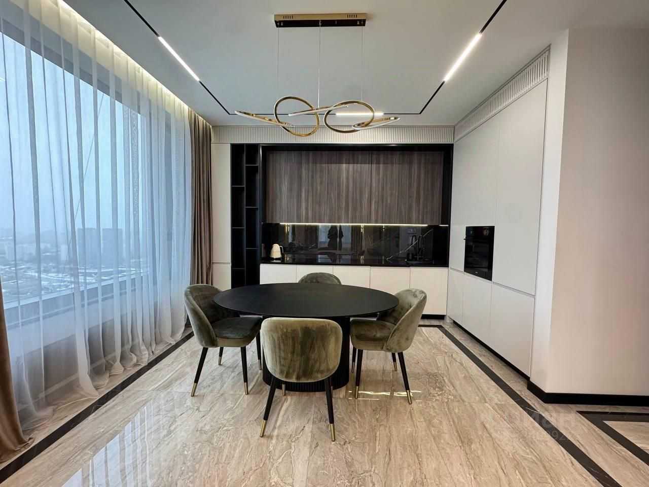 4-комнатная квартира, 109 м² — фотография 3