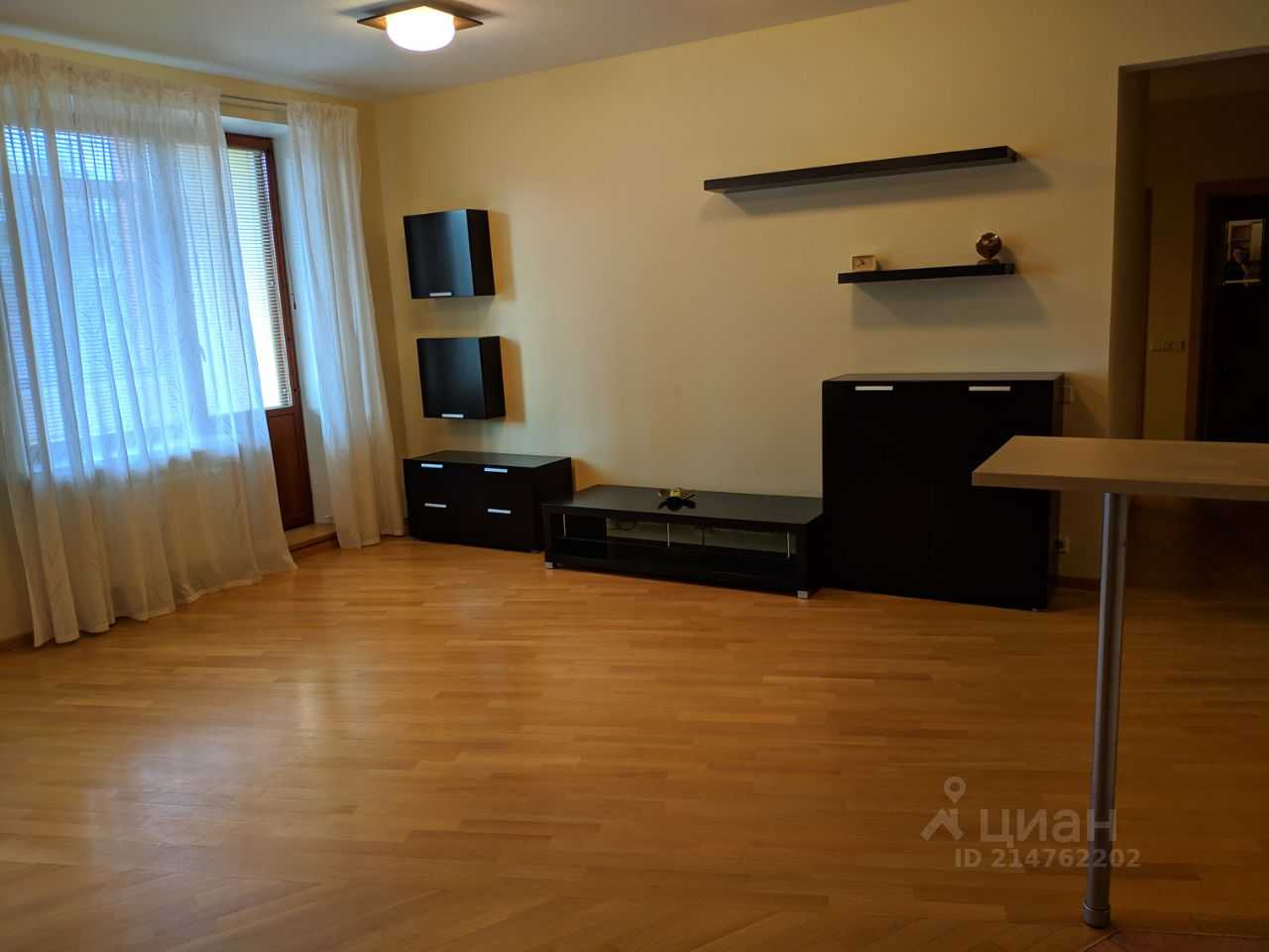 3-комнатная квартира, 121 м² — фотография 2