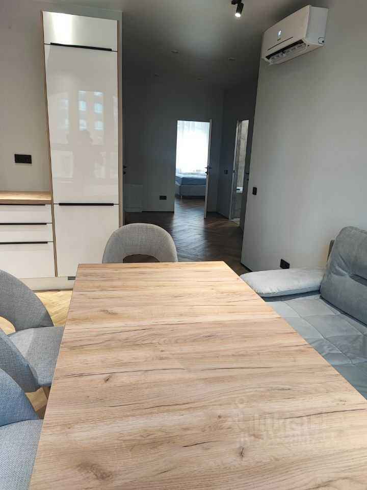 2-комнатная квартира, 60 м² — фотография 3