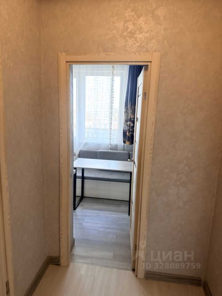 1-комнатная квартира, 37 м² — фотография 2