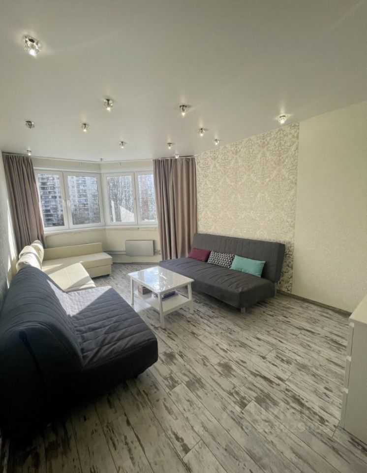 1-комнатная квартира, 42 м² — фотография 3
