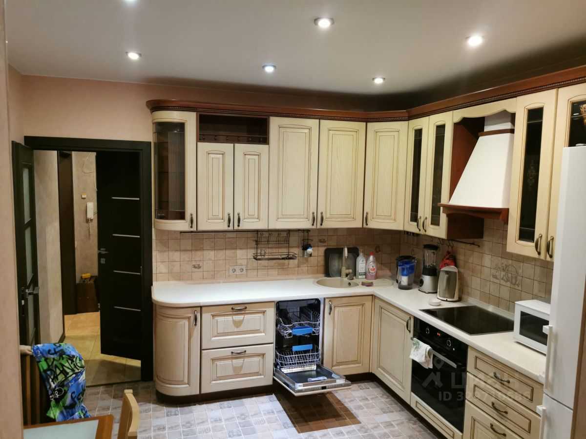 1-комнатная квартира, 42 м² — фотография 3