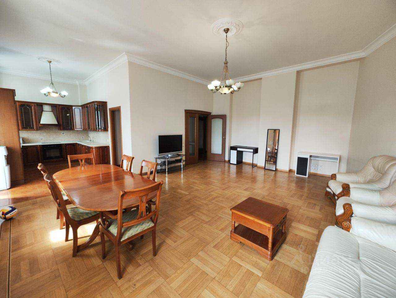 3-комнатная квартира, 122 м² — фотография 3