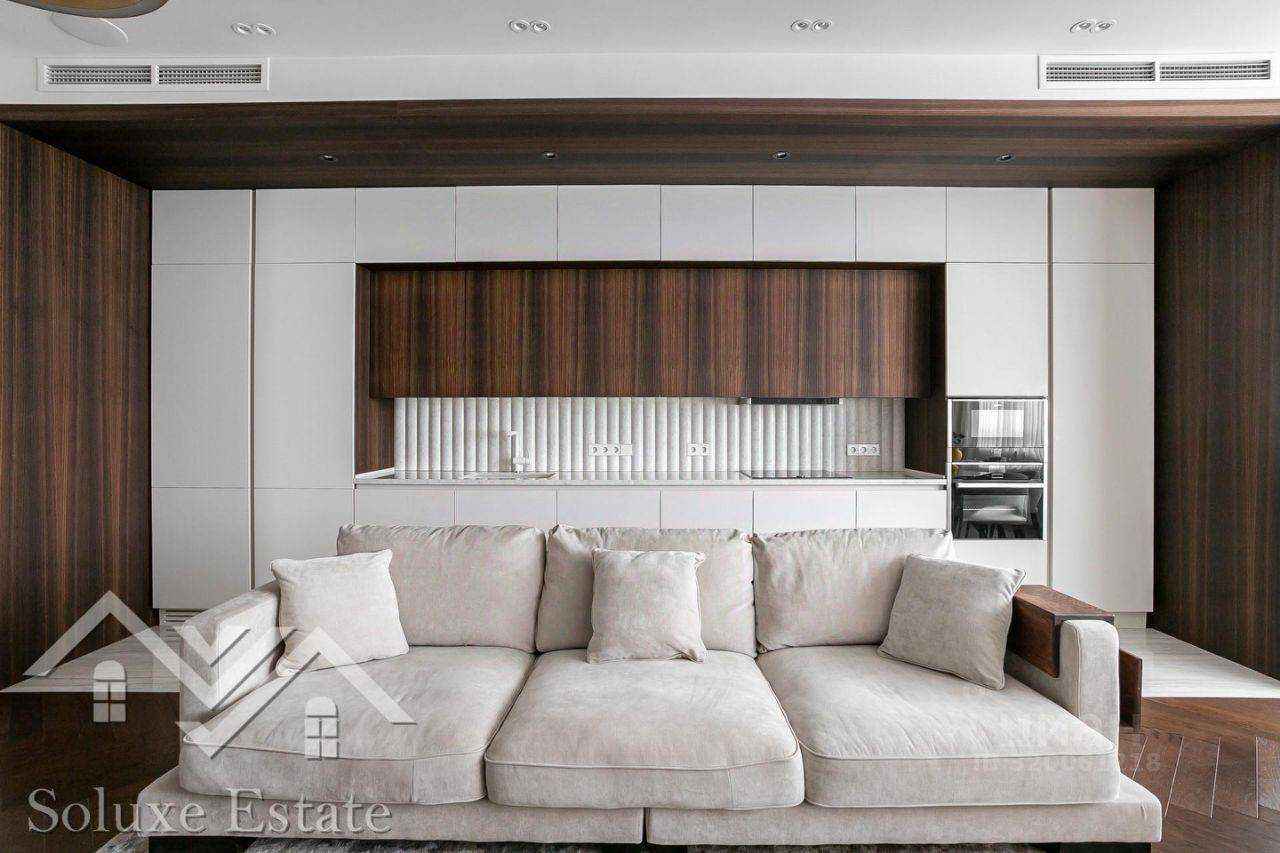 4-комнатная квартира, 170 м²