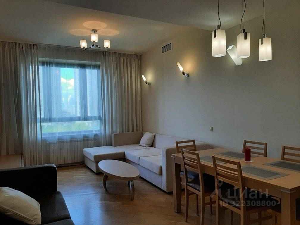 4-комнатная квартира, 130 м² — фотография 2