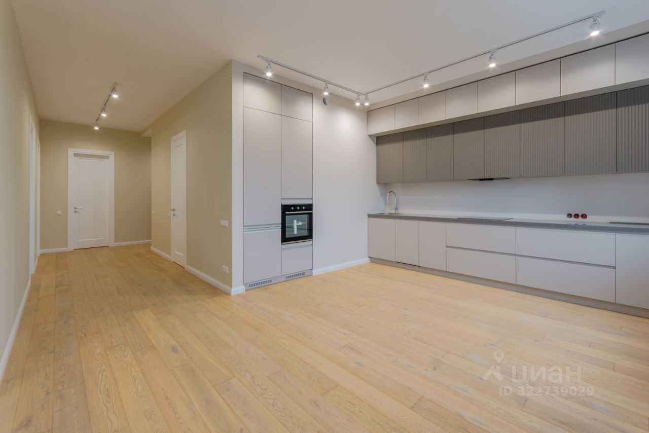 3-комнатная квартира, 130 м² — фотография 2