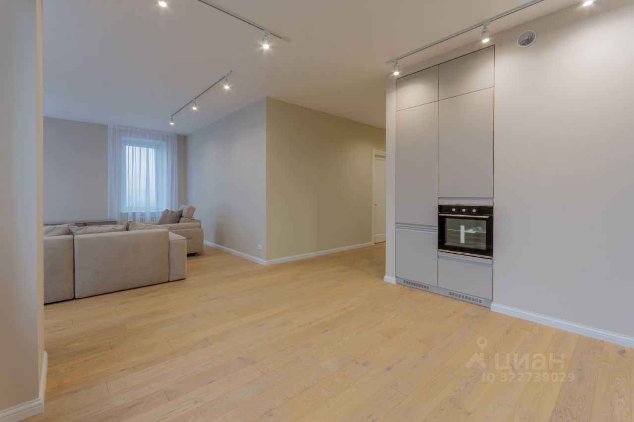 3-комнатная квартира, 130 м² — фотография 3