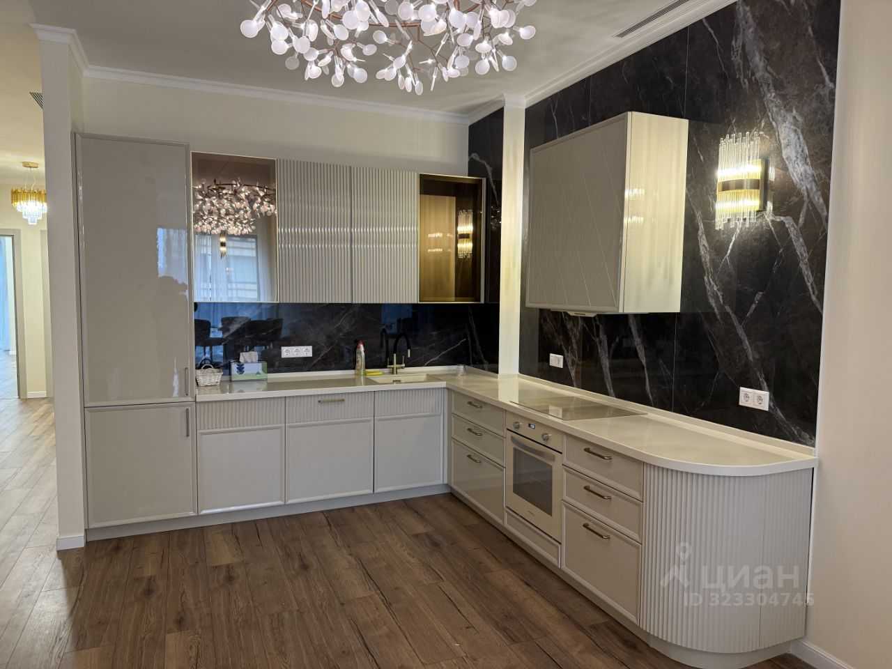 4-комнатная квартира, 169 м² — фотография 2