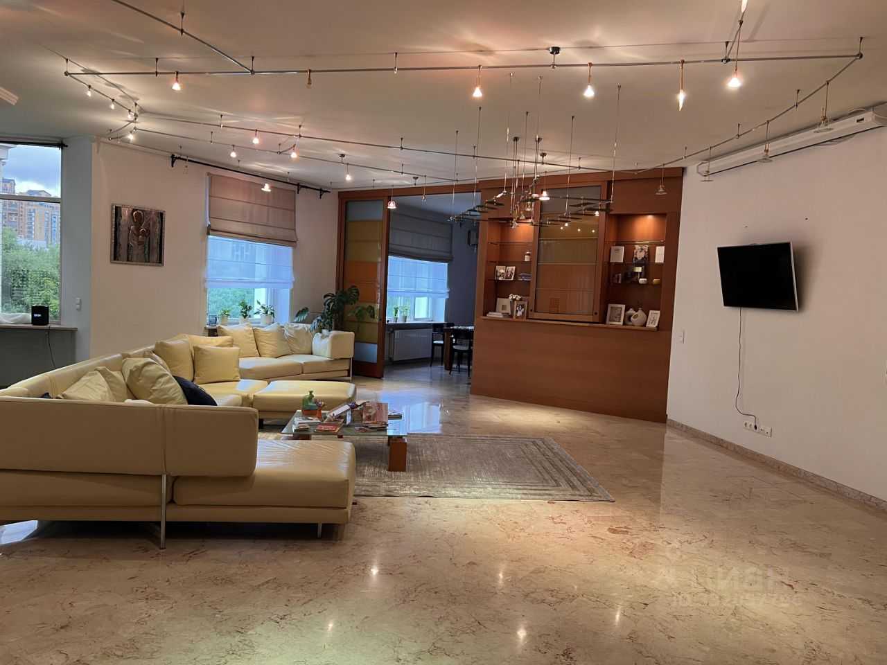 5-комнатная квартира, 281,6 м² — фотография 2