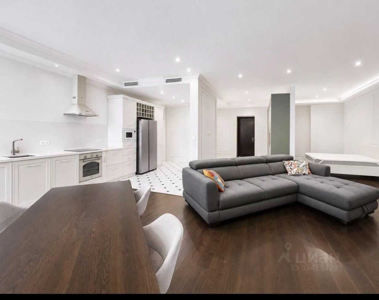 4-комнатная квартира, 126 м² — фотография 3