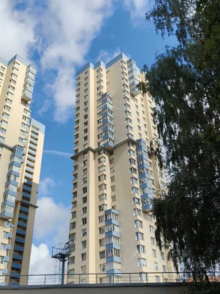 3-комнатная квартира, 104 м² — фотография 2
