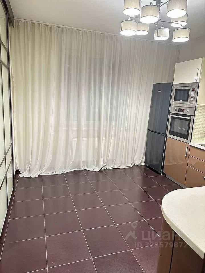 3-комнатная квартира, 80 м² — фотография 2
