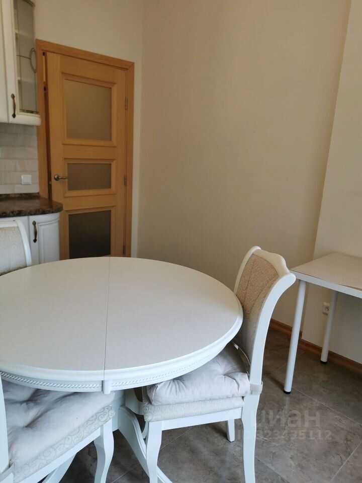 1-комнатная квартира, 40 м² — фотография 3