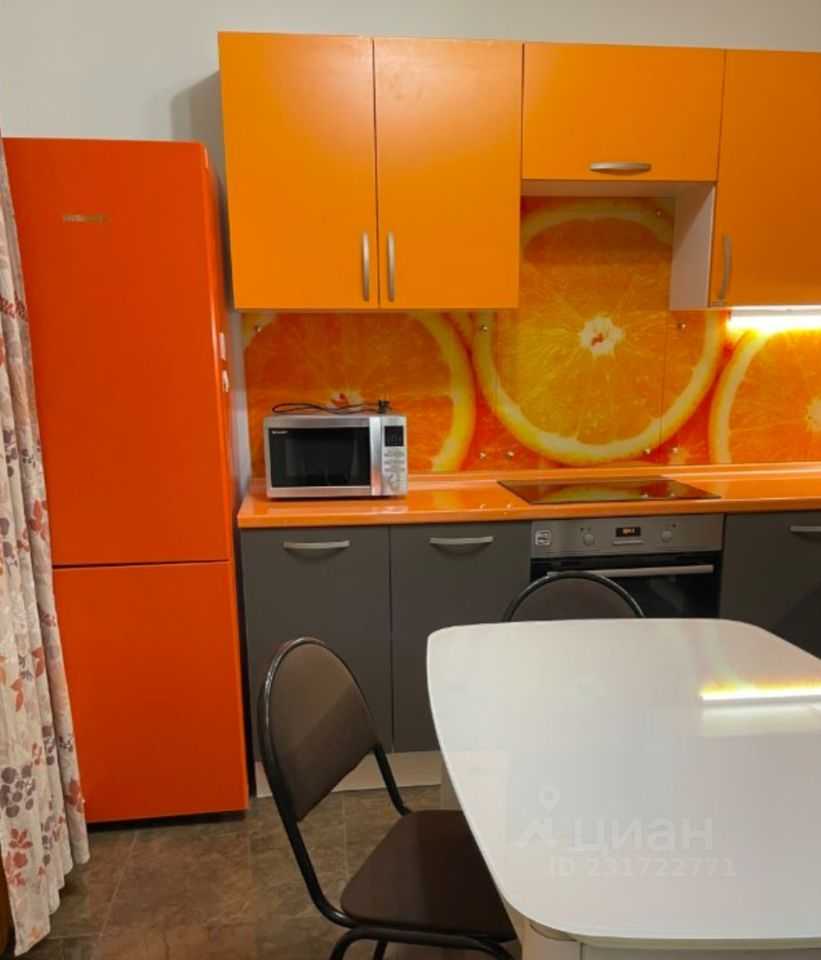 1-комнатная квартира, 50 м² — фотография 2