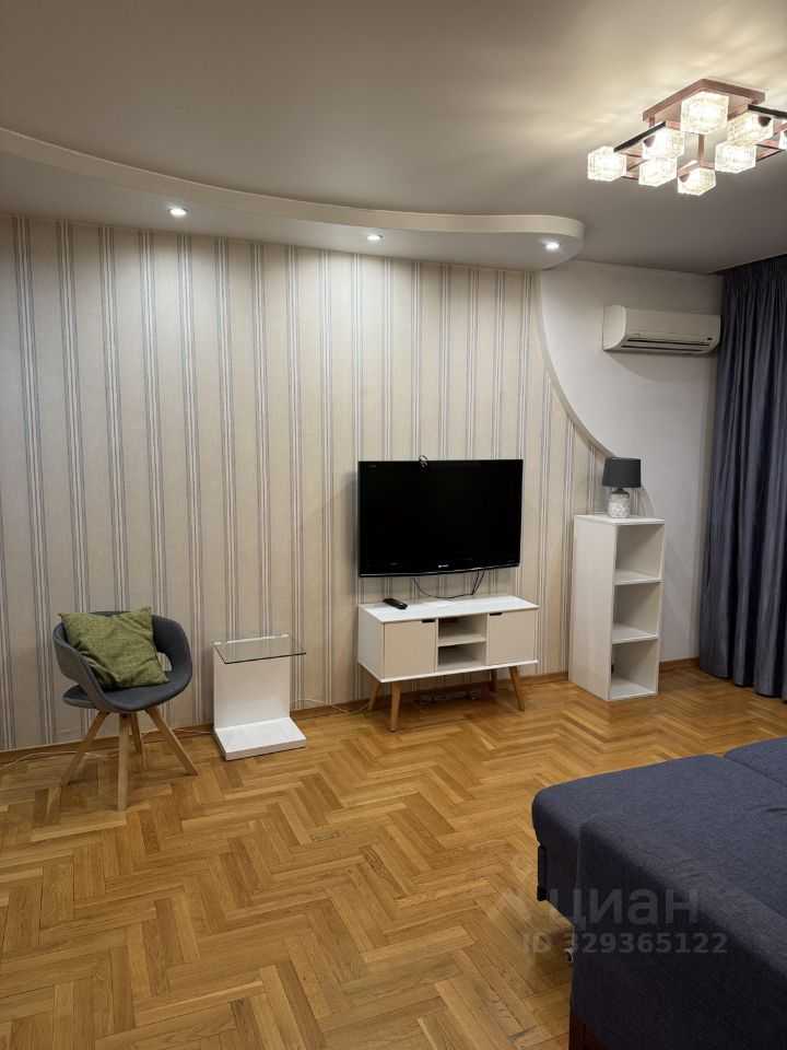 1-комнатная квартира, 38 м² — фотография 2