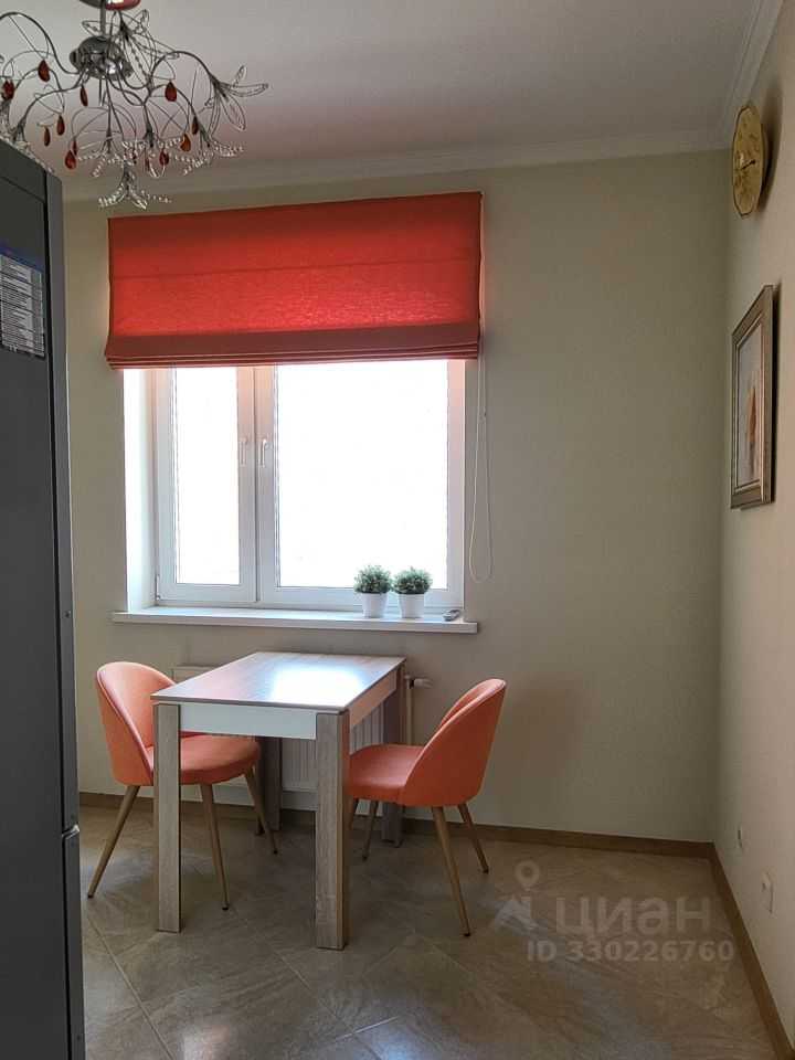 3-комнатная квартира, 76,8 м² — фотография 2