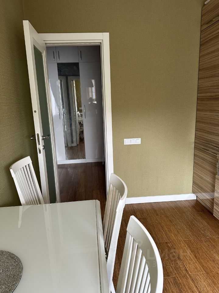 2-комнатная квартира, 59 м² — фотография 3